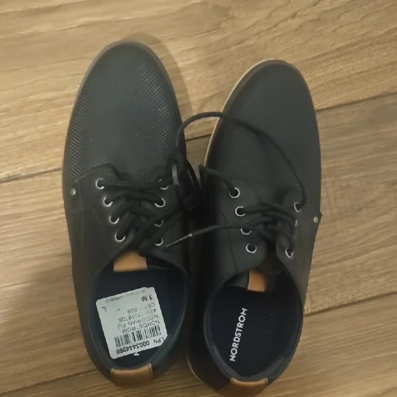 Nordstrom Dress Shoes (Kids) - Picture 2 of 6